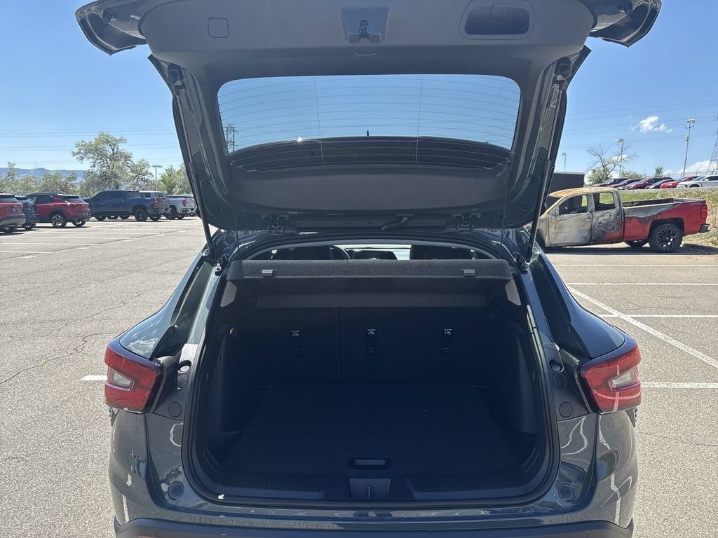 New 2026 Cypress Gray Chevrolet LT image 25