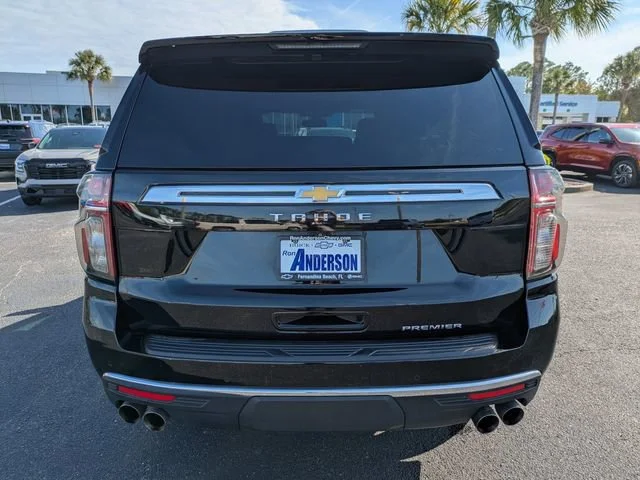 Used 2022 Black Chevrolet Premier image 6