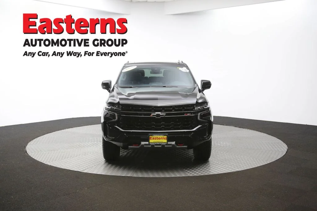 Used 2023 Black Chevrolet Z71 image 58