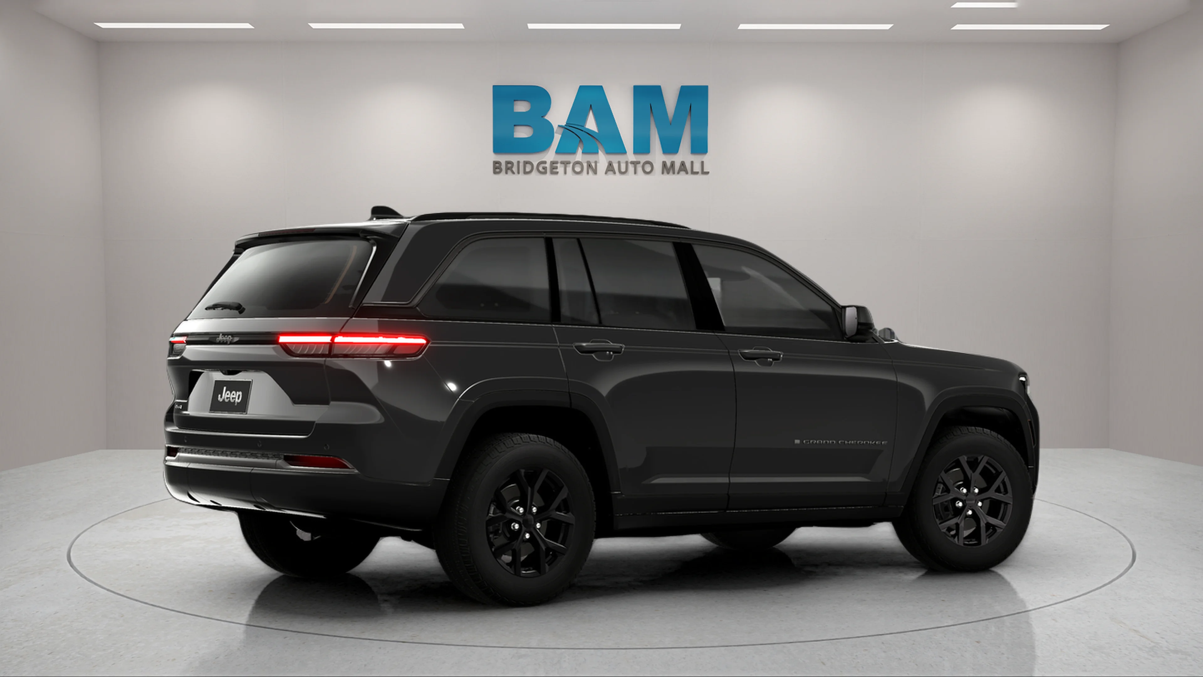 New 2026 Baltic Gray Metallic Clearcoat Jeep Laredo Altitude image 5