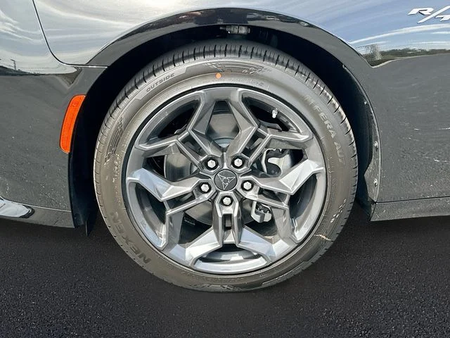New 2026 Diamond Black Crystal Pearlcoat Dodge R/T image 20