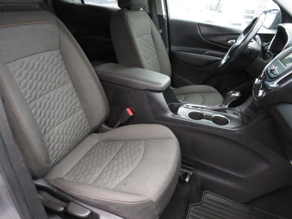 Used 2019 Pepperdust Metallic Chevrolet LT image 18