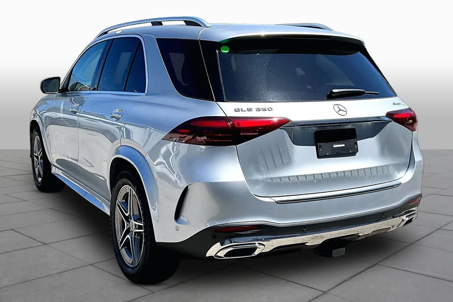 New 2026 Cirrus Silver Metallic Mercedes-Benz GLE 350 image 4