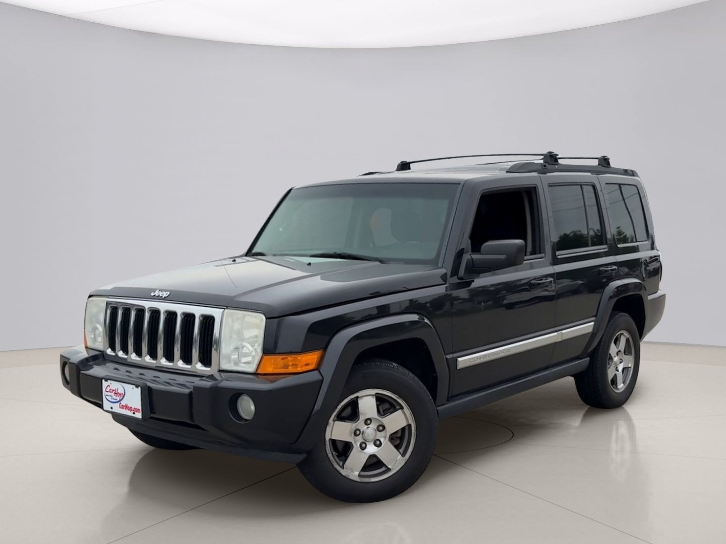 2010 Jeep Commander Sport 4X4's photo