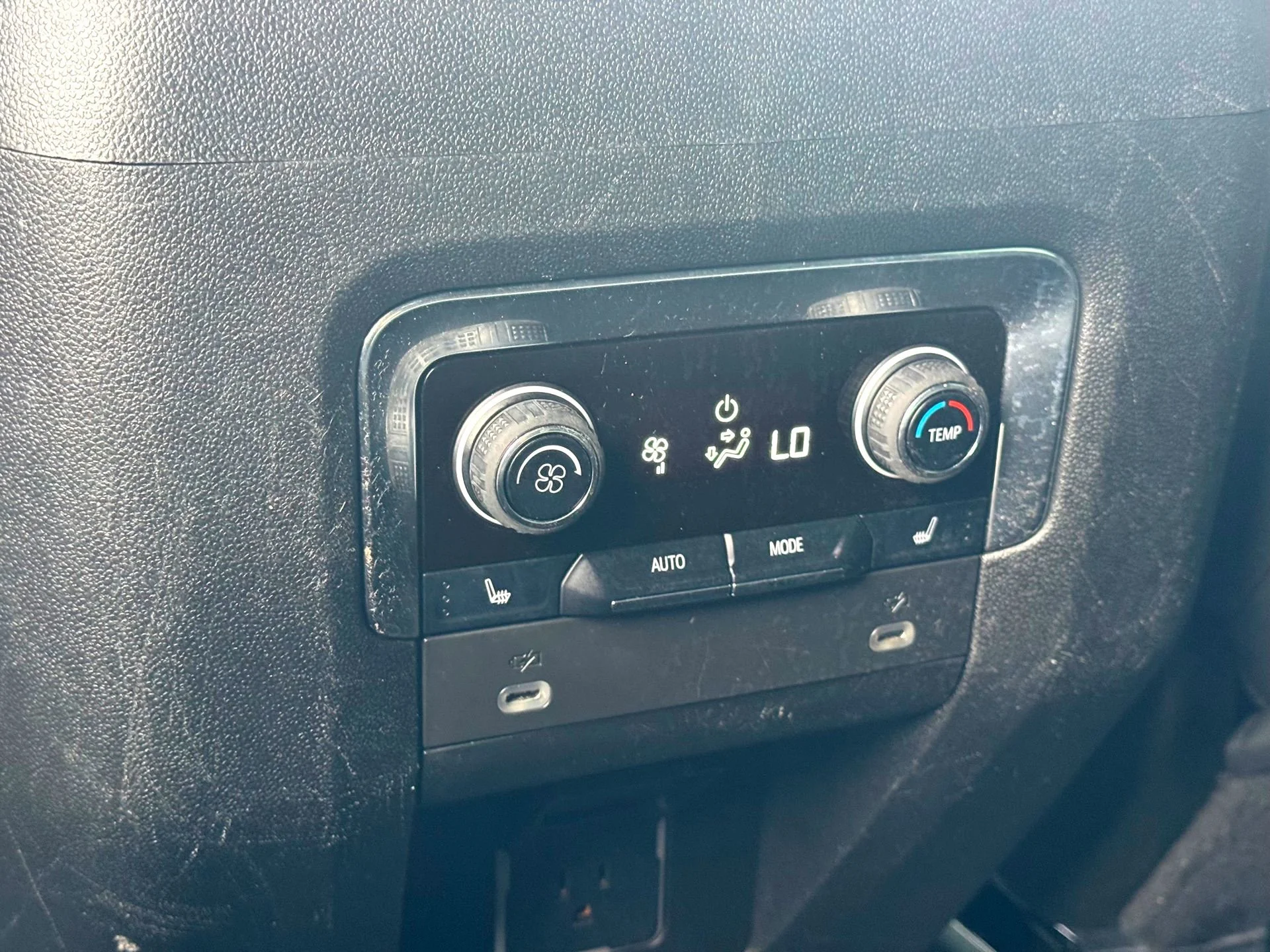 Used 2023 Summit White Chevrolet LT image 21