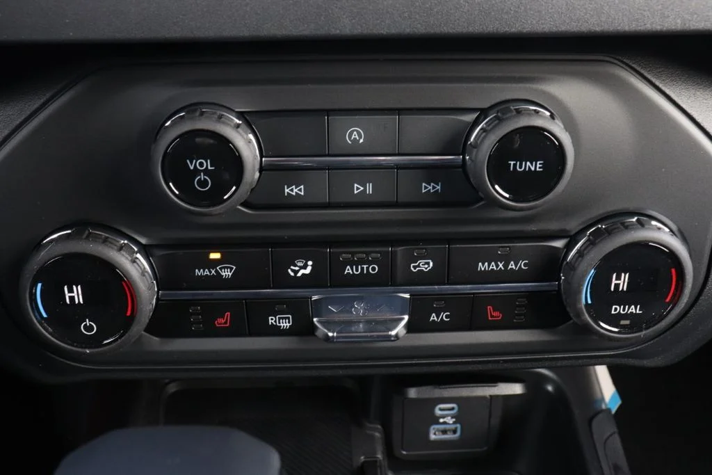 New 2025 Marsh Gray Ford Big Bend® image 30