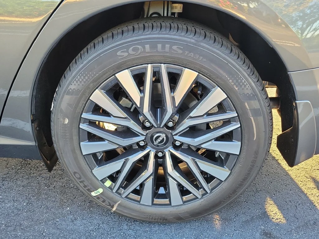 New 2026 Gray Nissan 2.5 SV image 9