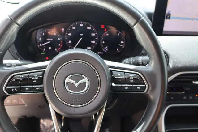Used 2025 Platinum Mazda 3.3 Turbo Premium image 34