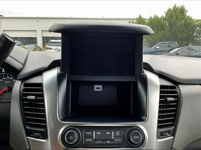 Used 2019 Gray Chevrolet LT image 18