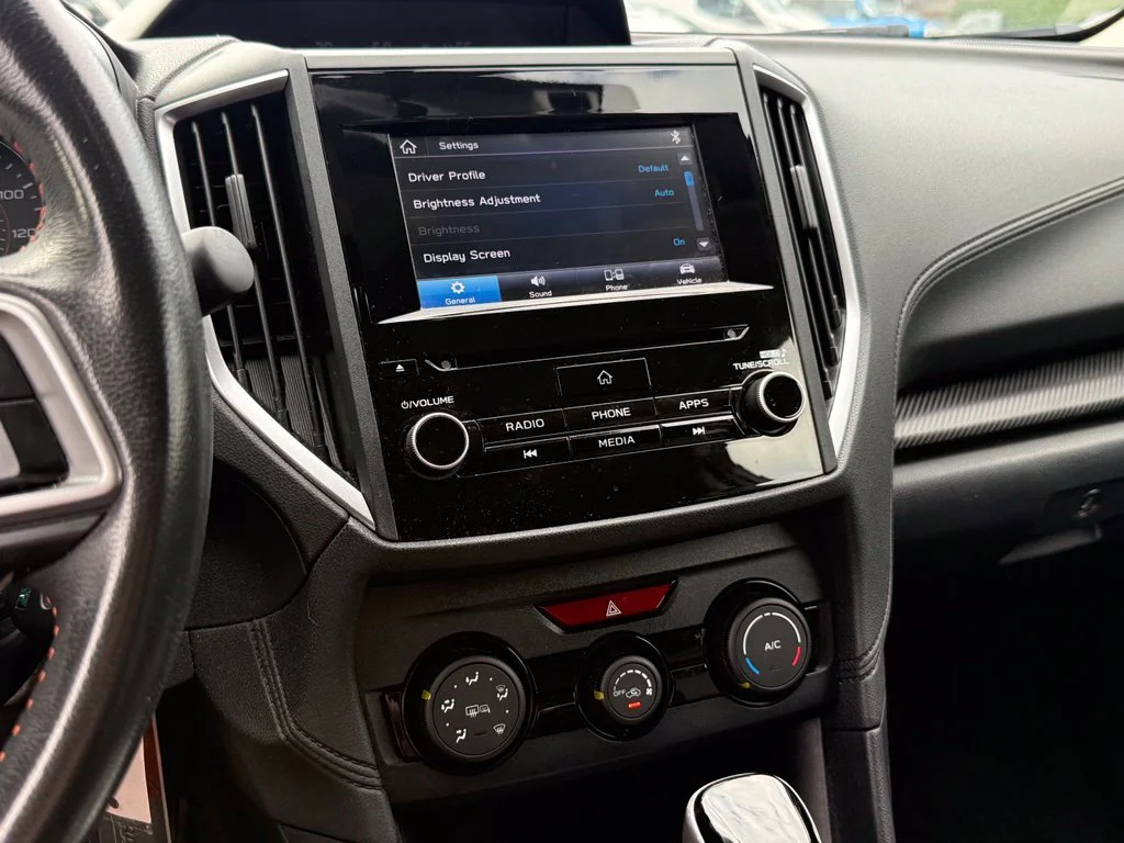 Used 2019 Dark Gray Metallic Subaru 2.0i Premium image 16