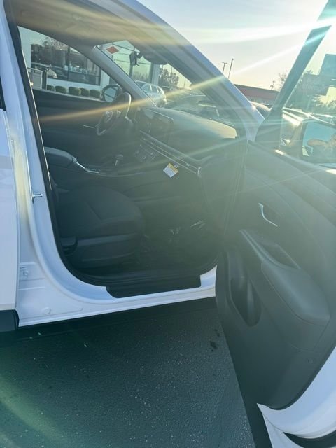 New 2026 White Pearl Hyundai SE FWD image 29