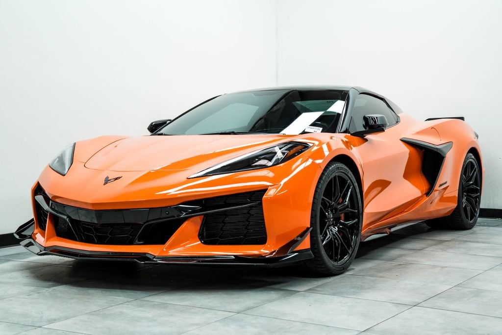 Used 2023 Orange Chevrolet Z06 image 8