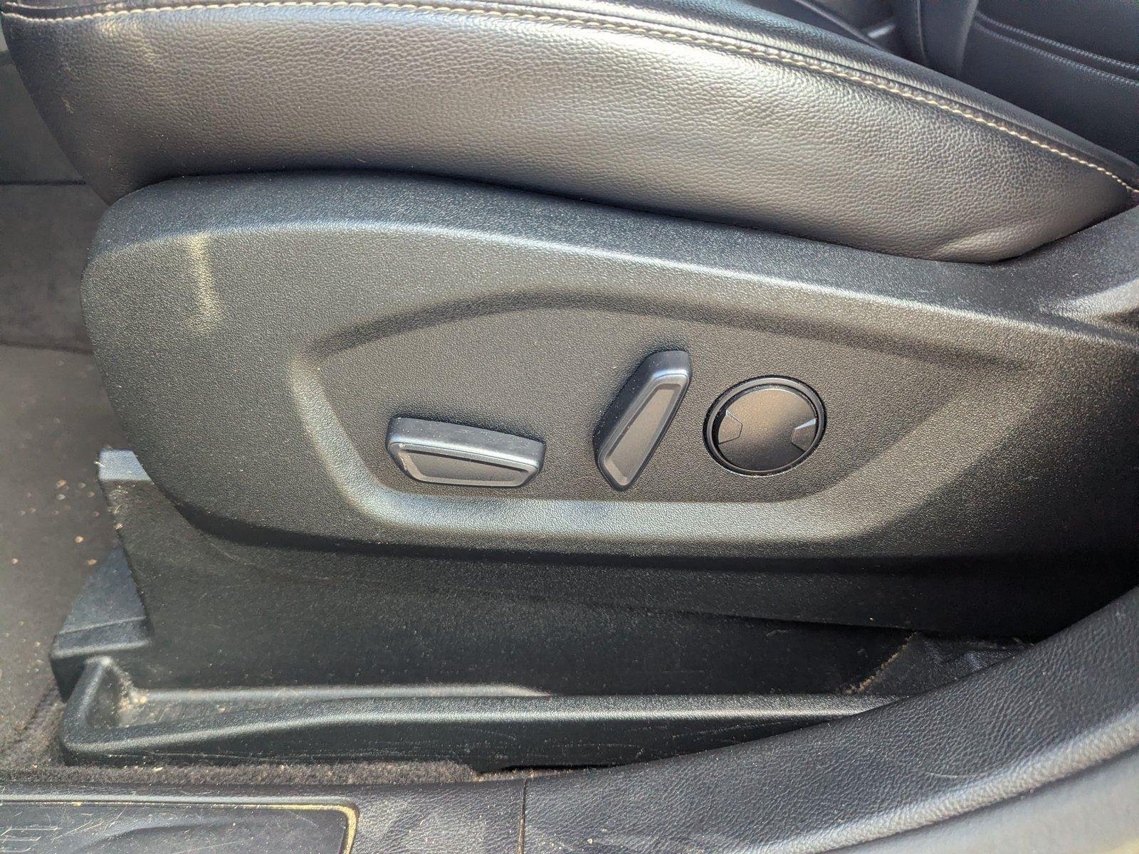 Used 2022 Agate Black Ford SEL image 13