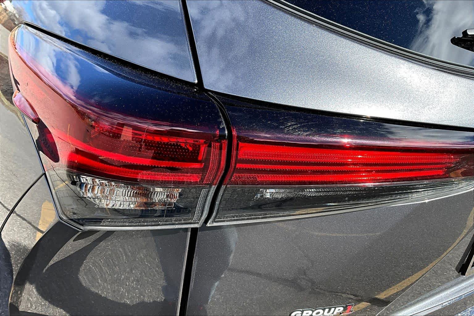 2025 Toyota Highlander XLE - Photo 28