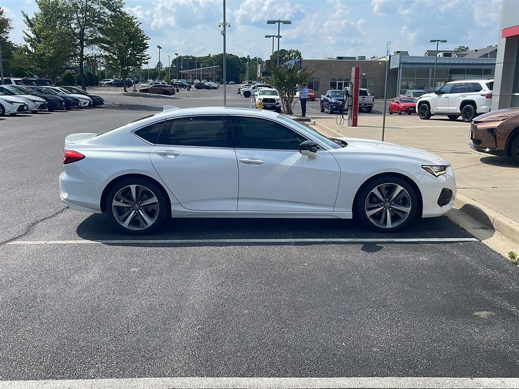 Used 2021 Platinum White Pearl Acura ADV image 1
