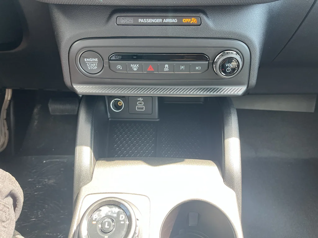 New 2026 Carbonized Gray Metallic Ford Outer Banks® image 35