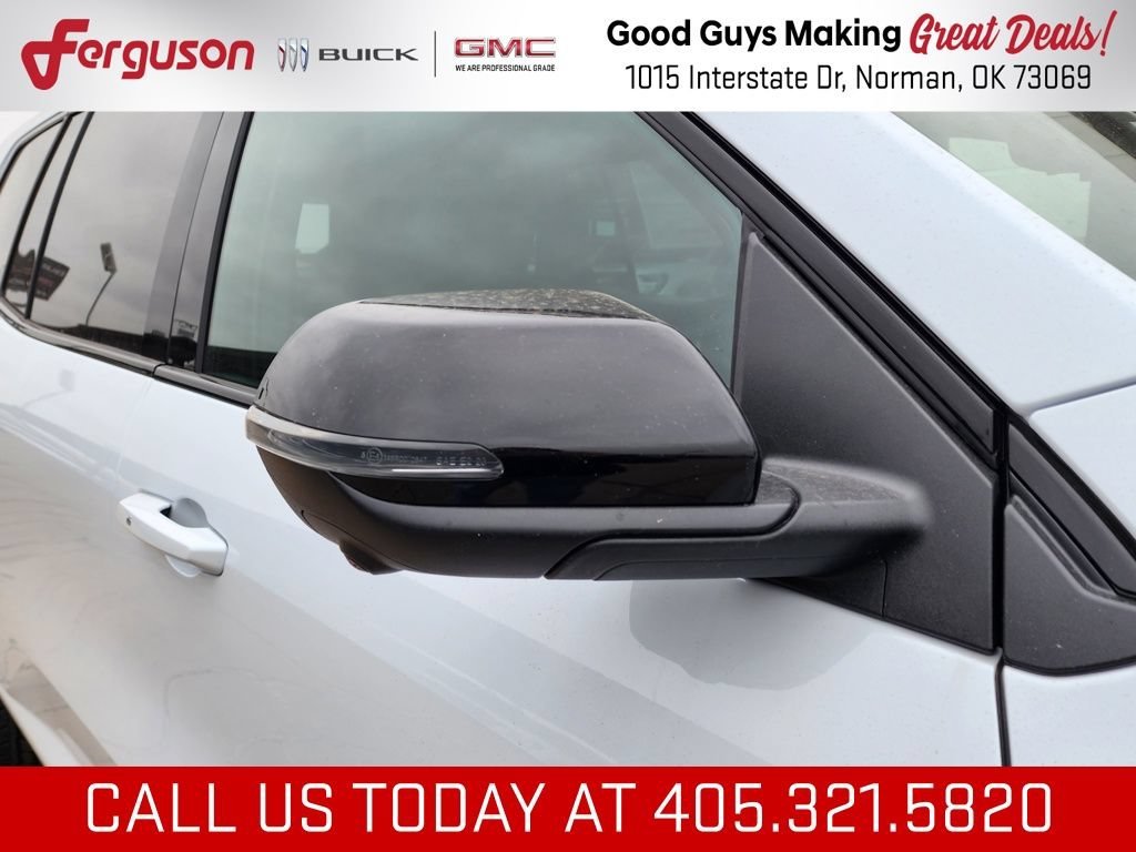 2026 GMC Acadia Elevation - Photo 11