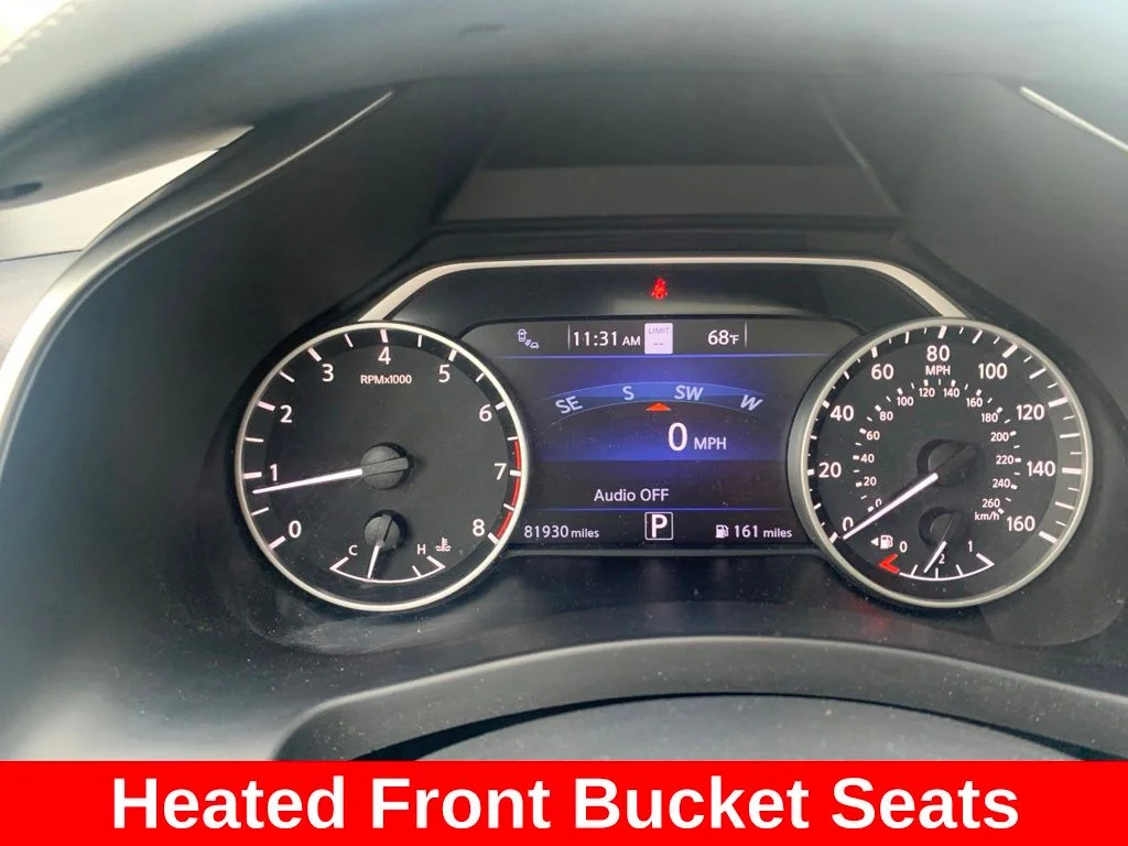 Used 2020 White Nissan SL image 24