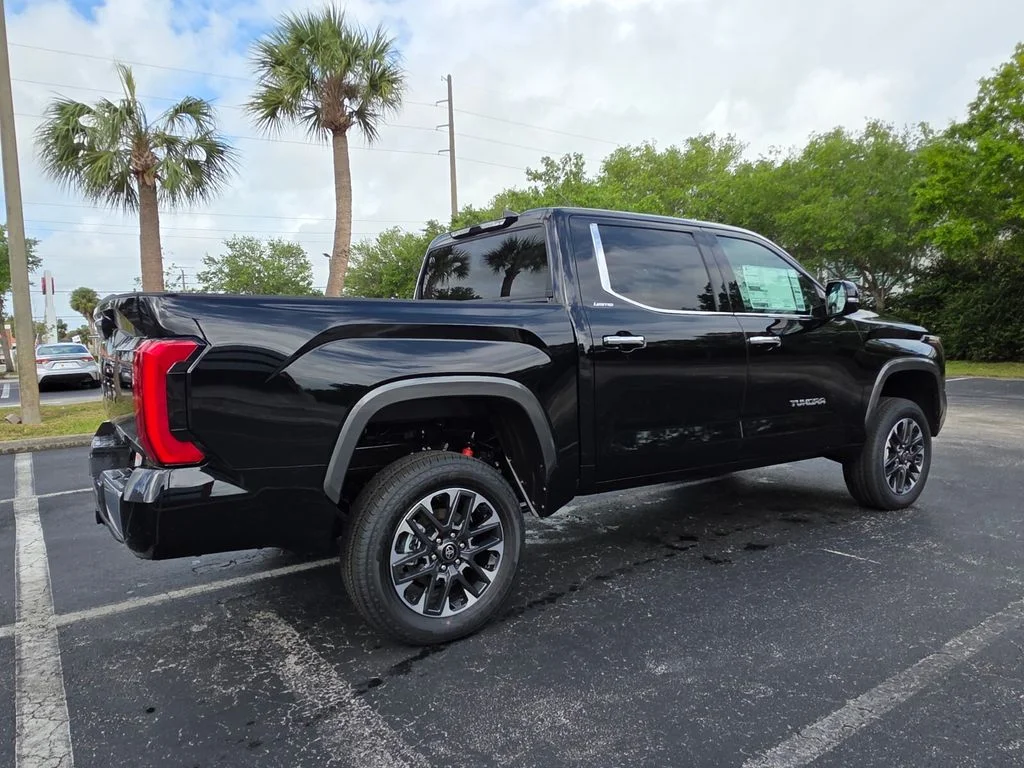 2026 Toyota Tundra Limited - Photo 11