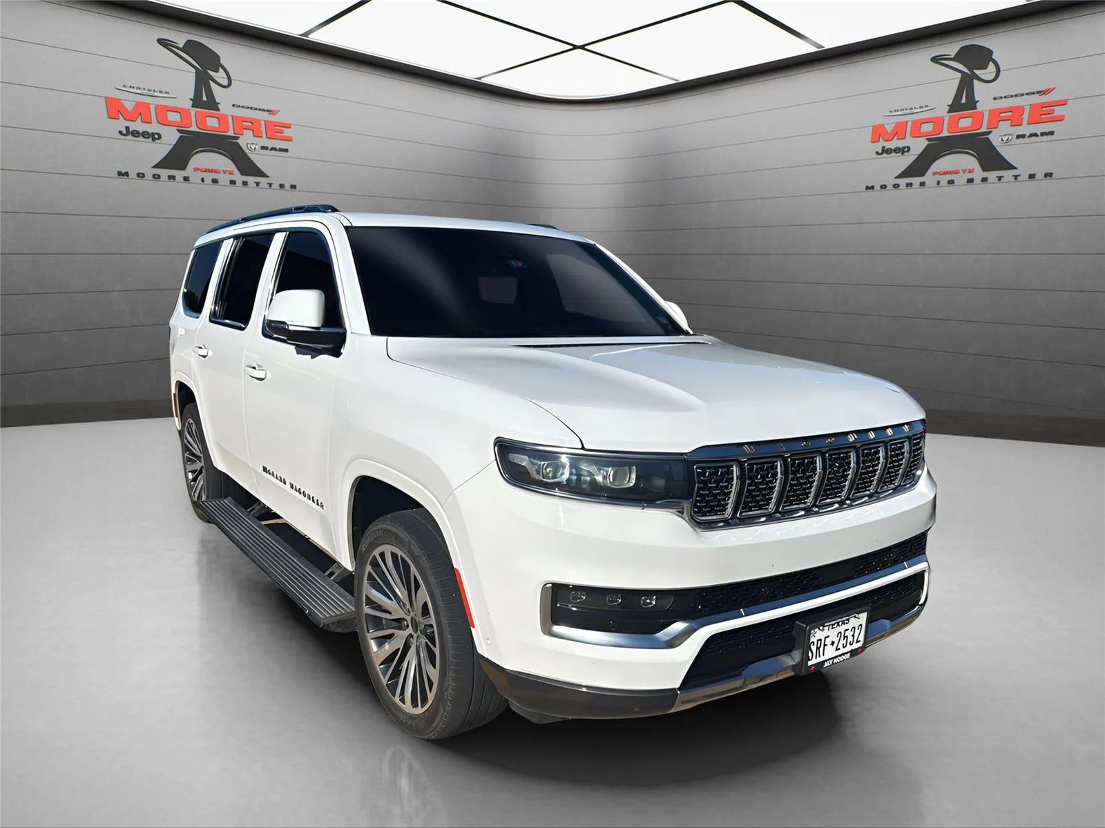 2022 Jeep Grand Wagoneer Series III 4WD's photo