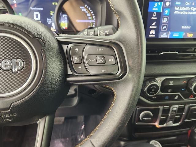 Used 2024 White Jeep Sport S 4xe image 25