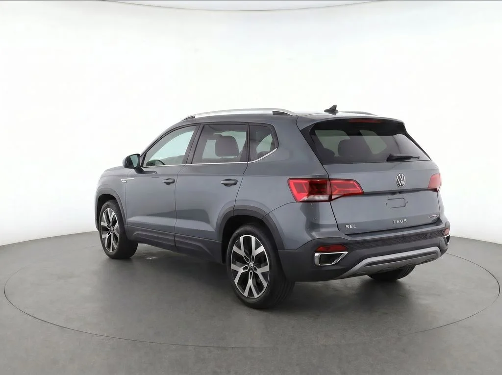 Used 2022 Gray Volkswagen 1.5T SEL image 6