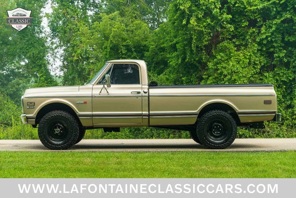 Used 1972 Gold Chevrolet Cheyenne image 4