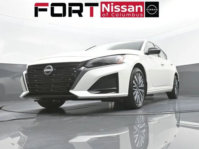 New 2026 Pearl White TriCoat Nissan SV image 35