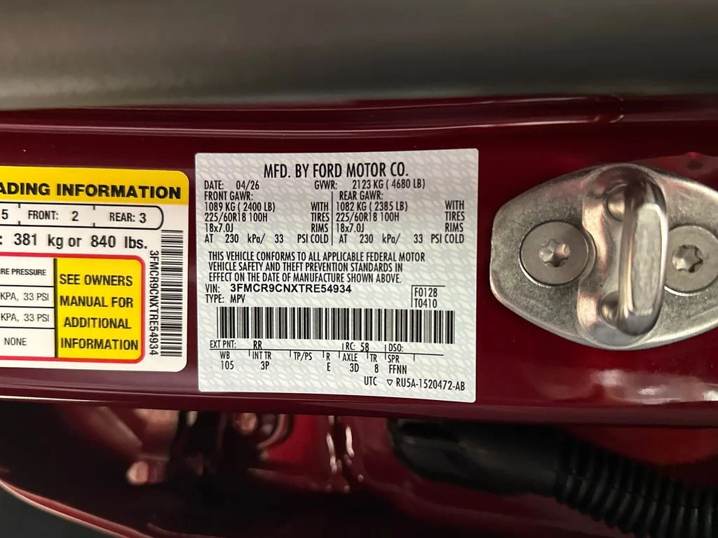 New 2026 Ruby Red Metallic Tinted Clearcoat Ford Outer Banks® image 13
