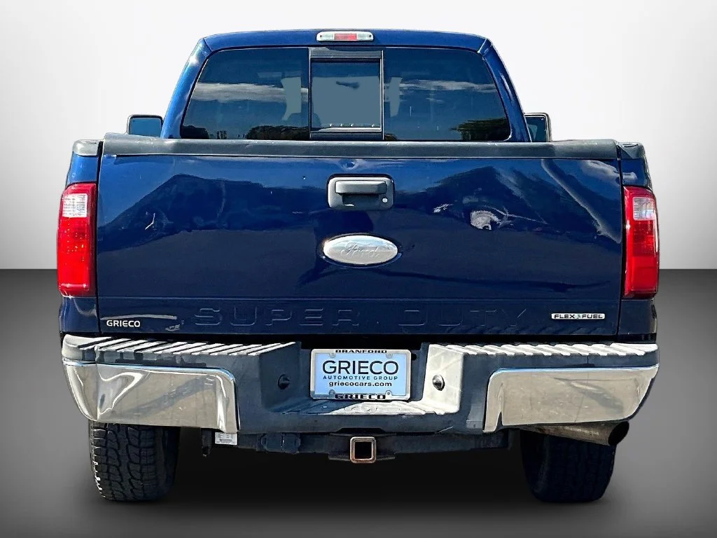 Used 2012 Dark Blue Pearl Metallic Ford XLT image 6