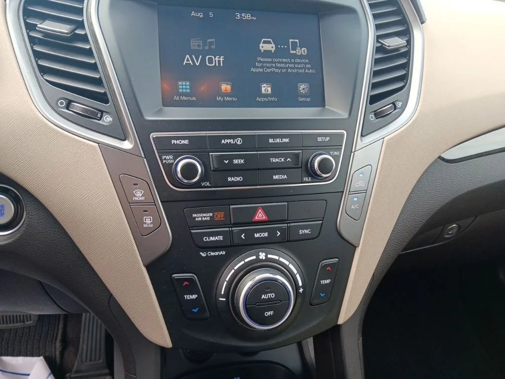 Used 2018 Canyon Copper Hyundai 2.4 Base image 24