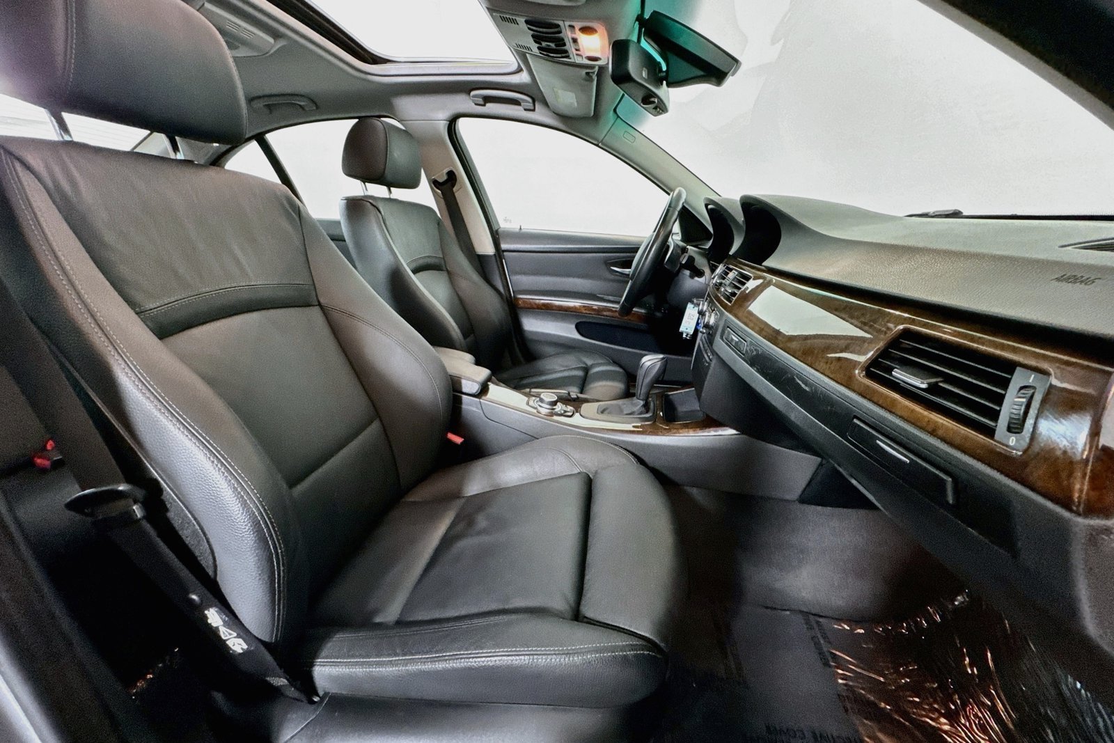 Used 2010 Space Gray Metallic BMW 335i image 26