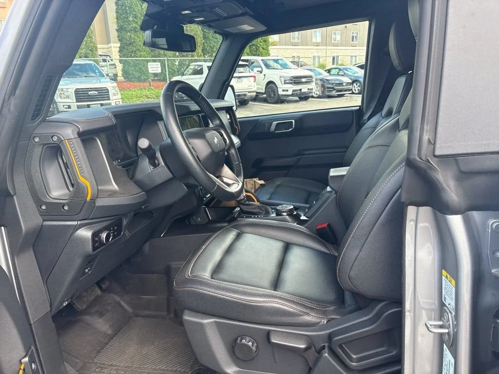 Used 2024 Silver Metallic Ford Badlands image 8