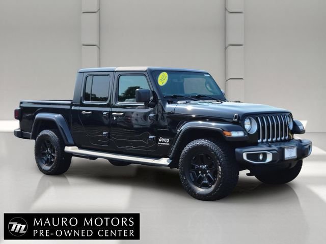 Pre-Owned 2022 Jeep Gladiator Overland 4WD
