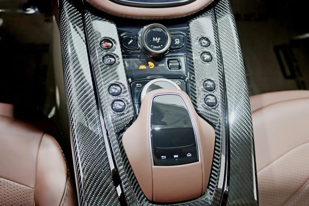 2023 Aston Martin DBX 707