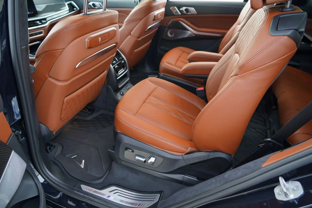 2026 BMW X7 M60i - Photo 18