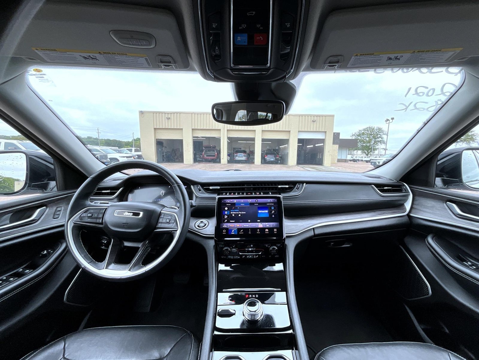 Used 2021 Silver Jeep Limited image 15