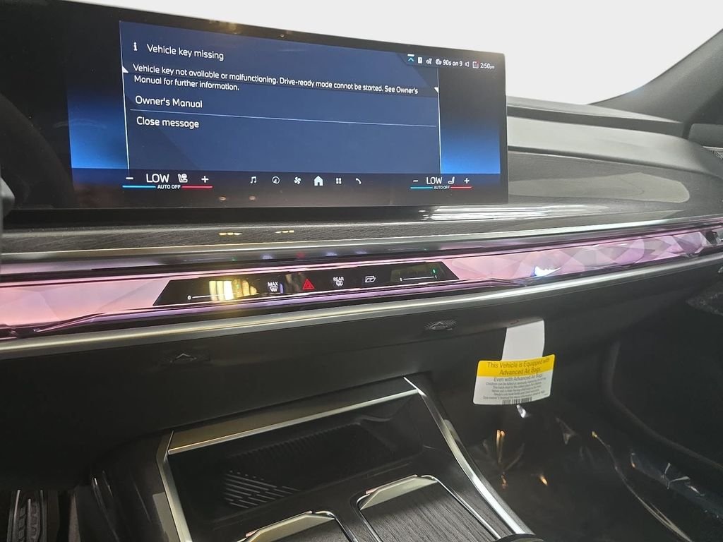 New 2026 Alpine White BMW 760i xDrive image 12