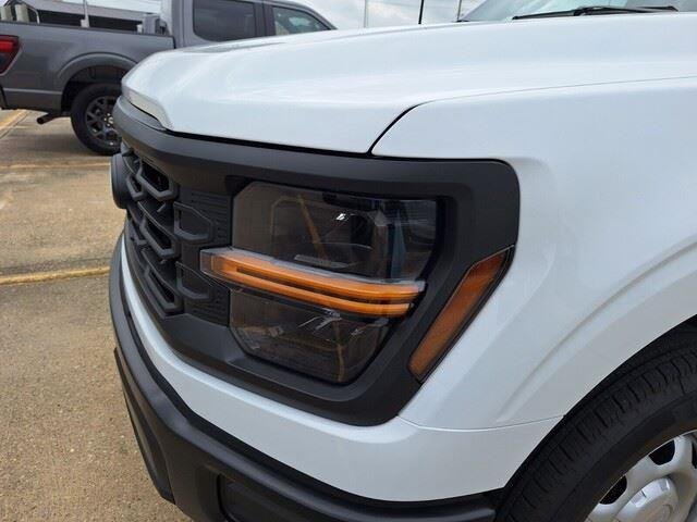 New 2026 Oxford White Ford XL image 20