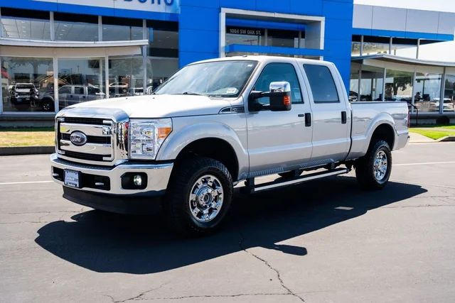 2016 Ford Super Duty F-250 SRW Lariat