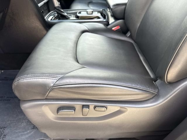Used 2023 Black Nissan SV image 34