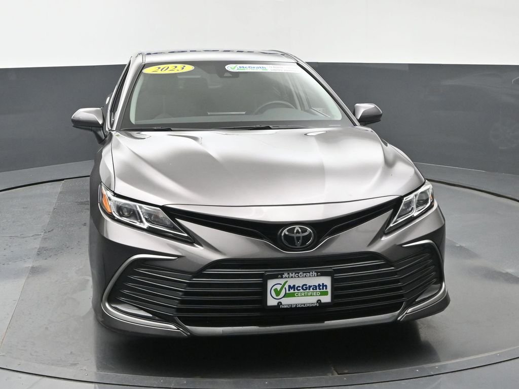 Used 2023 Gray Toyota LE image 5