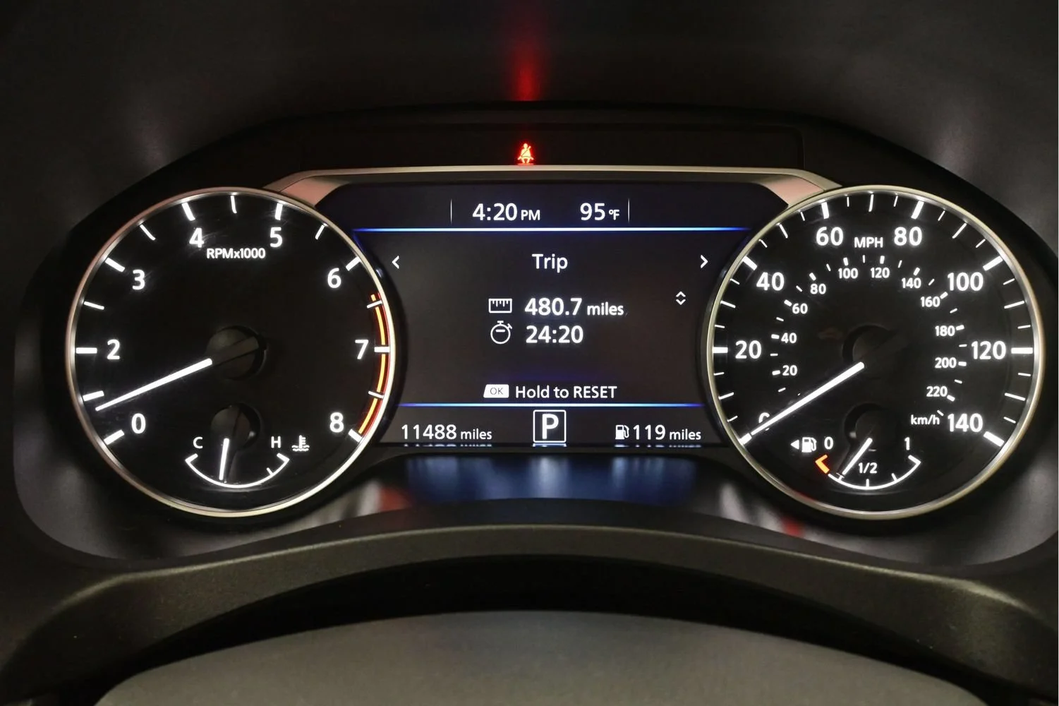 Certified Used 2025 Gun Metallic Nissan SV image 18