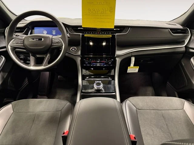 2025 Jeep Grand Cherokee Altitude - Photo 10