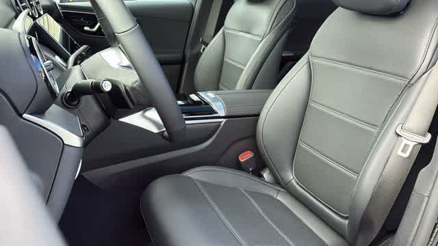 Certified Used 2026 Black Mercedes-Benz GLC 300 image 28