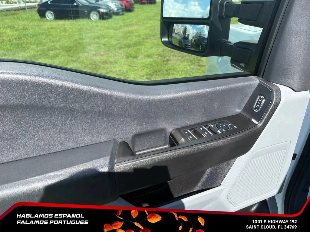 Used 2023 White Ford XL image 13