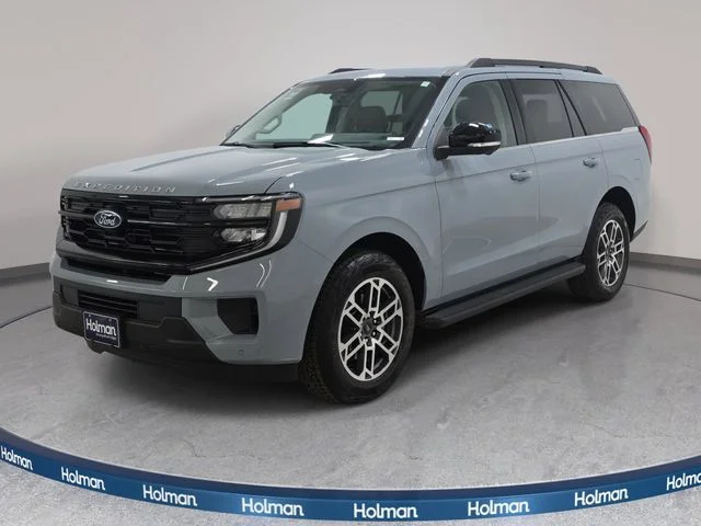 2026 Ford Expedition Active 4x4's photo