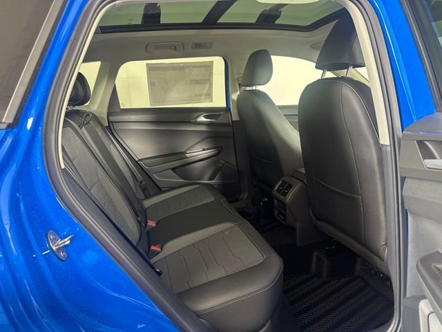 New 2026 Blue Volkswagen 1.5T SE Black image 5