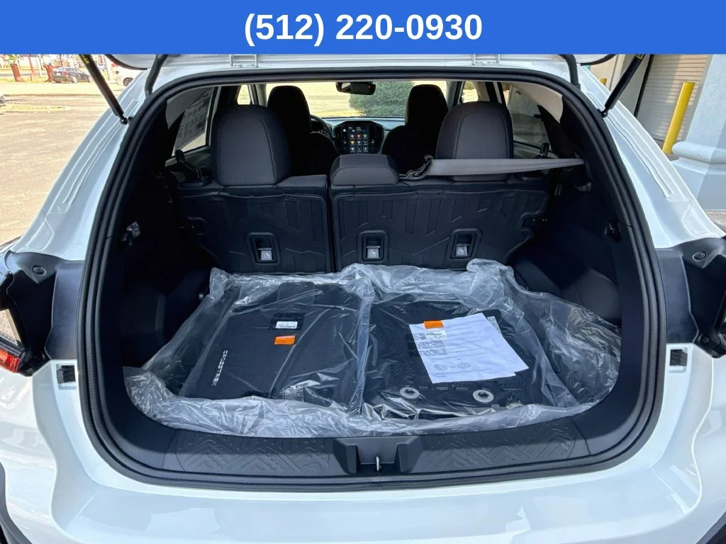 New 2026 CRYSTAL WHITE PEARL Subaru Premium image 30
