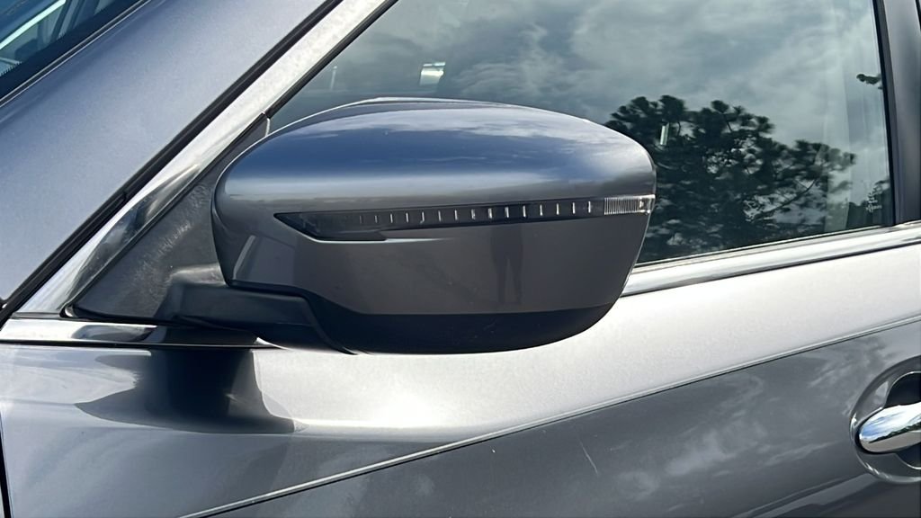 Used 2020 Gray Nissan SV image 26